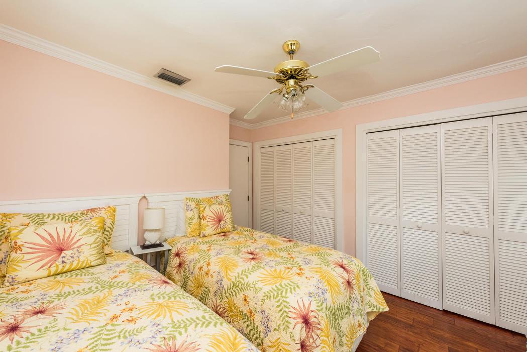 Tropical Florida rentals, LLC Image