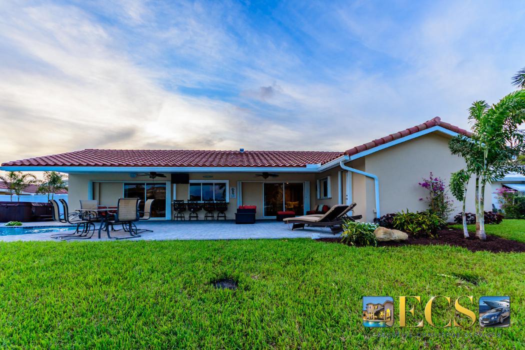 Tropical Florida rentals, LLC Image