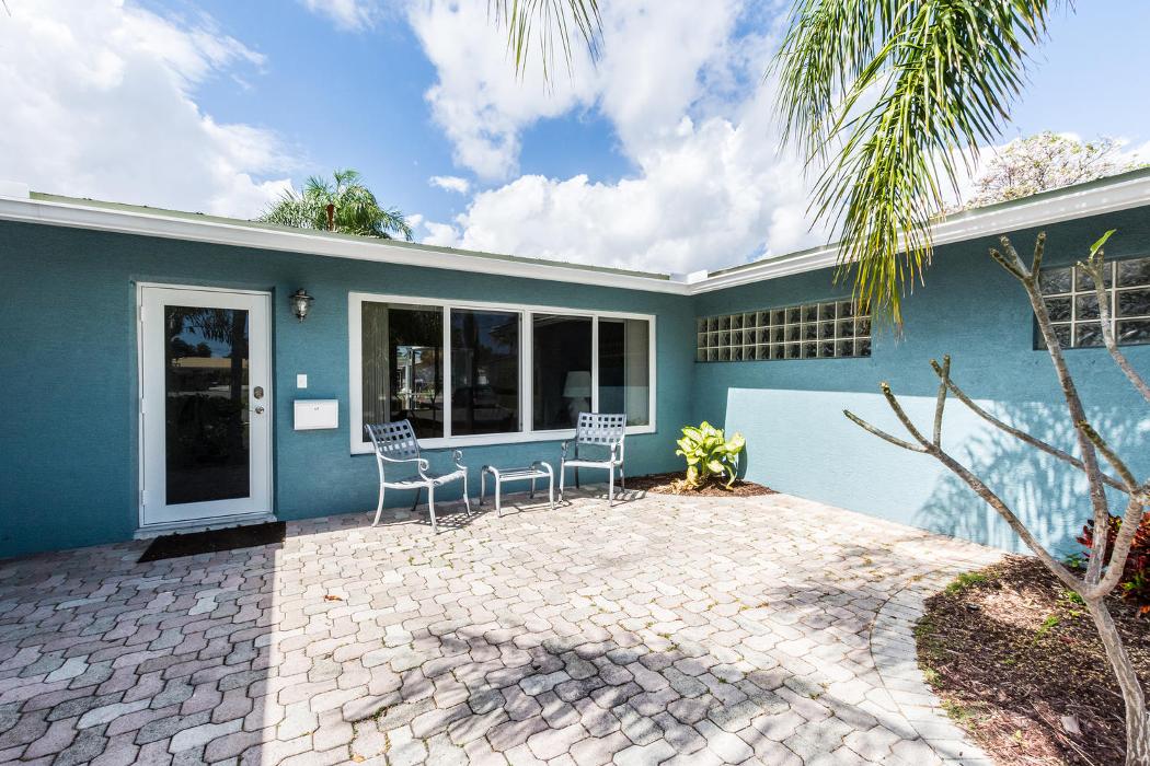 Tropical Florida rentals, LLC Image