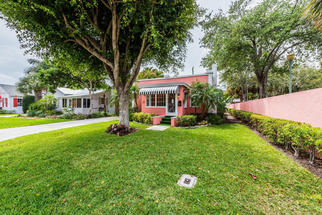 Tropical Florida rentals, LLC Image