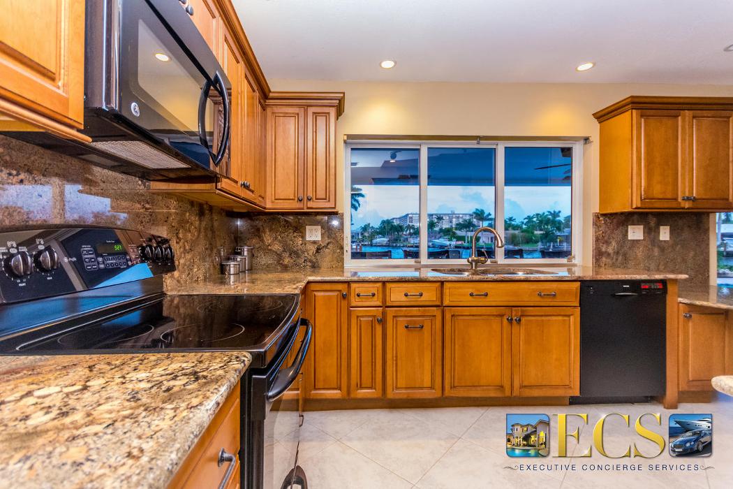 Tropical Florida rentals, LLC Image