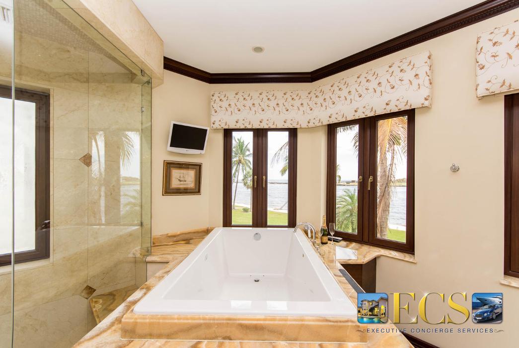 Tropical Florida rentals, LLC Image