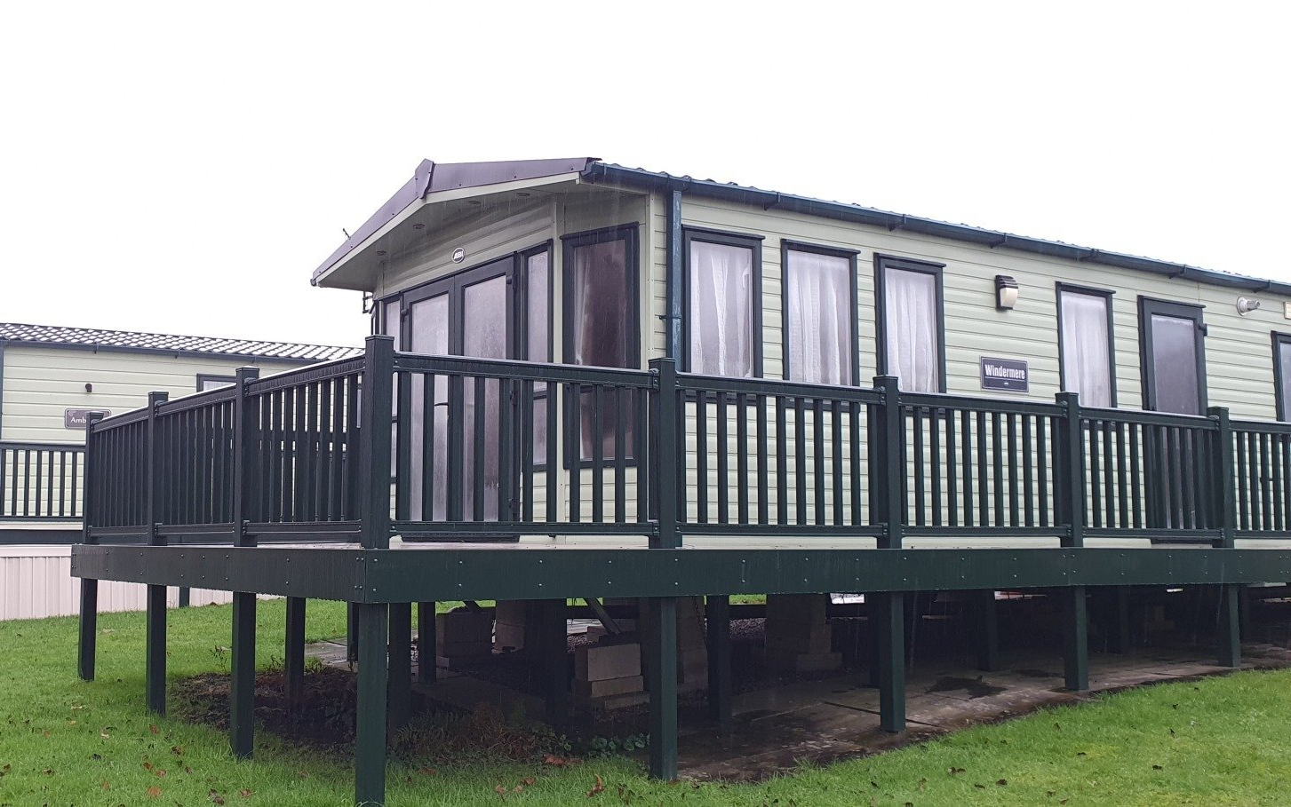 Laneside Caravan Park Hope Valley 01433 620215