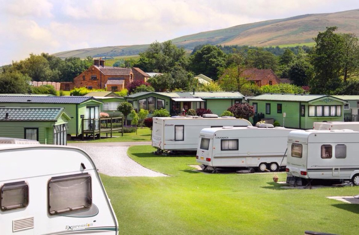 Laneside Caravan Park Hope Valley 01433 620215