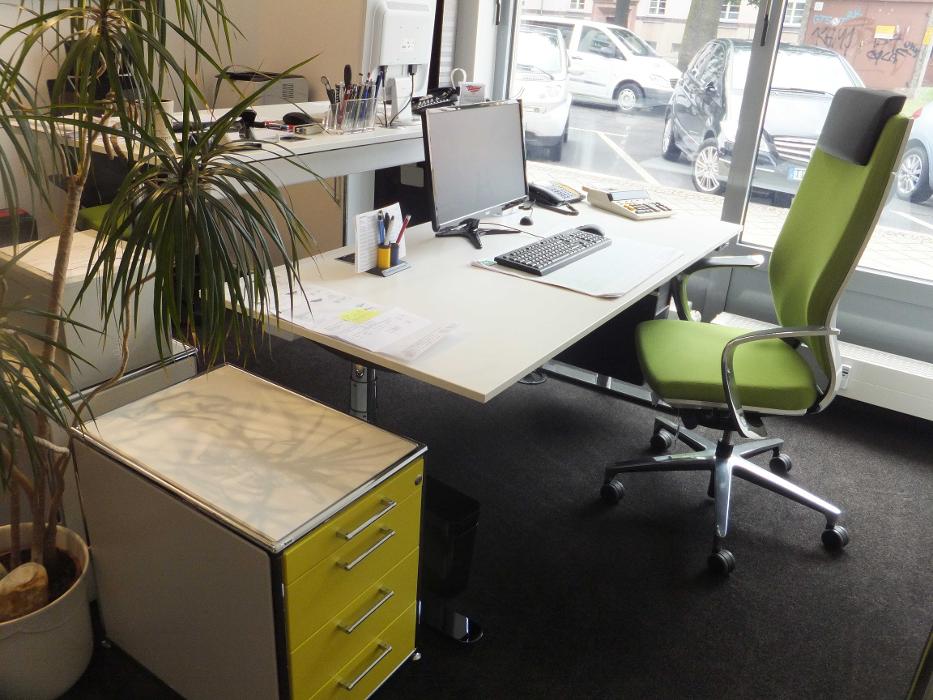 BÜROTEC-THOSS GmbH, Theodor-Neubauer-Straße in Leipzig