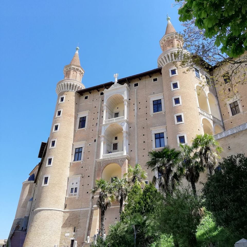 Guide Turistiche Urbino e Gradara Urbino Guide Turistiche Urbino e Gradara Urbino