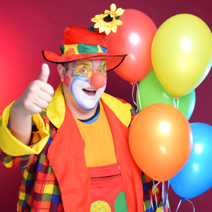 Bild zu Clown Melman Bubbles - Ballontiere, Seifenblasen & Hüpfburgen in Fürth in Bayern Bild zu Clown Melman Bubbles - Ballontiere, Seifenblasen & Hüpfburgen in Fürth in Bayern