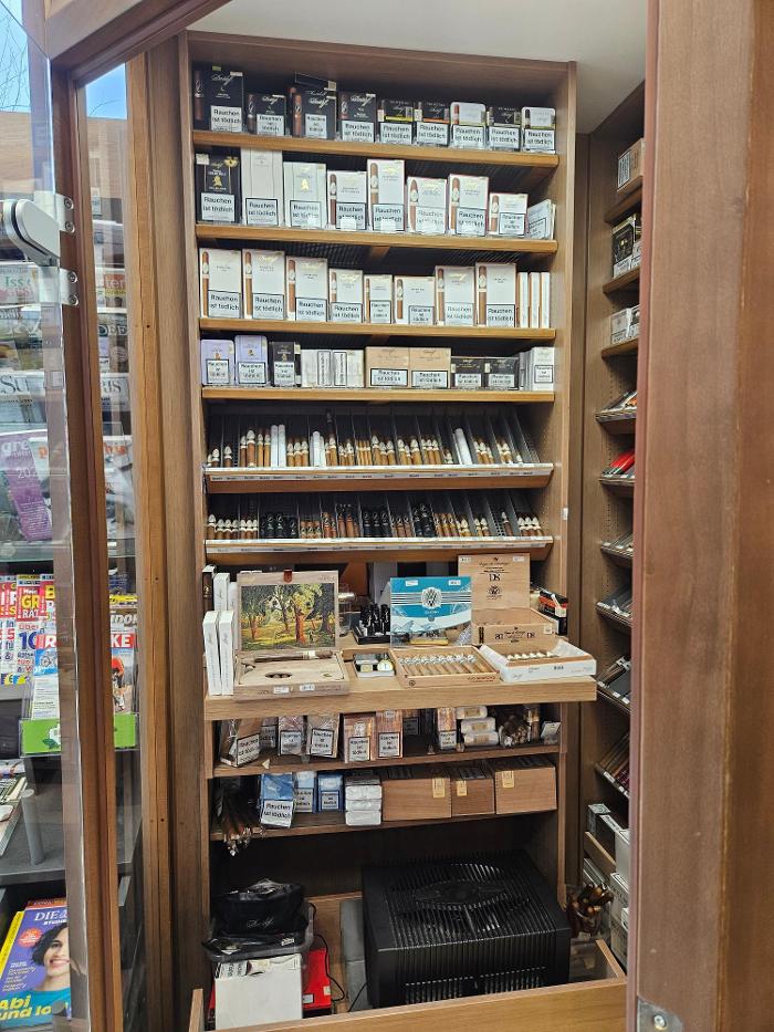 WOLSDORFF TOBACCO GmbH, Eppendorfer Baum in Hamburg