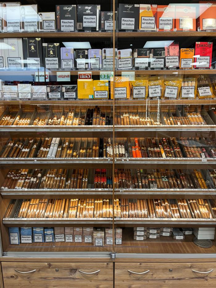 WOLSDORFF TOBACCO GmbH, Raiffeisenstraße in Iserlohn