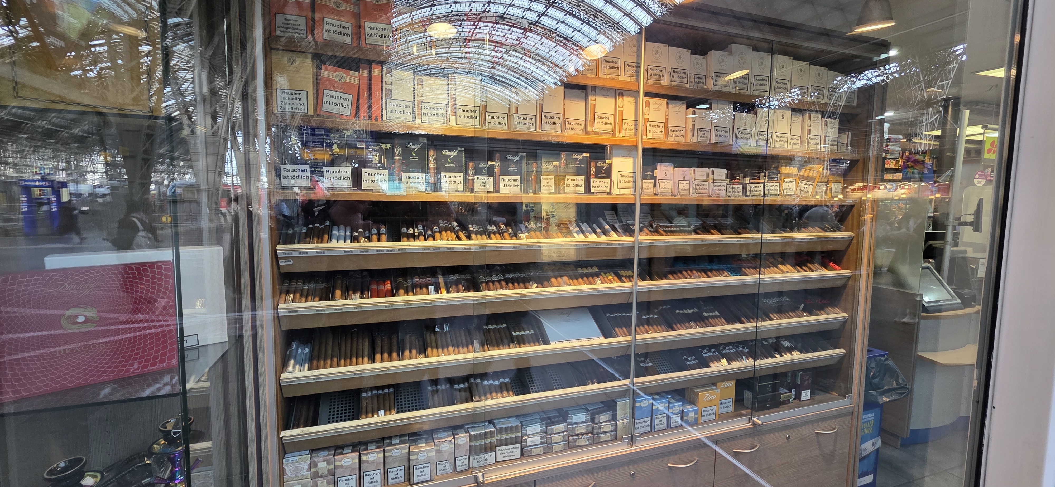 vape shop frankfurt hauptbahnhof E-Zigaretten Shop Frankfurt main image 0