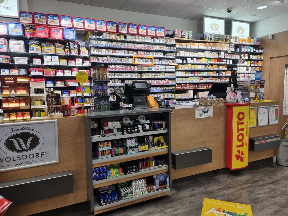 WOLSDORFF TOBACCO GmbH, Kanalstraße Süd in Großefehn