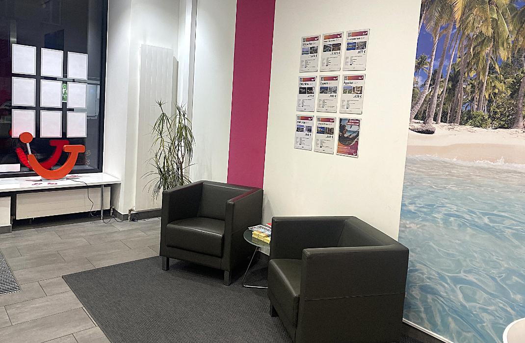 ltur Reisebüro Innsbruck, Museumstraße in Innsbruck