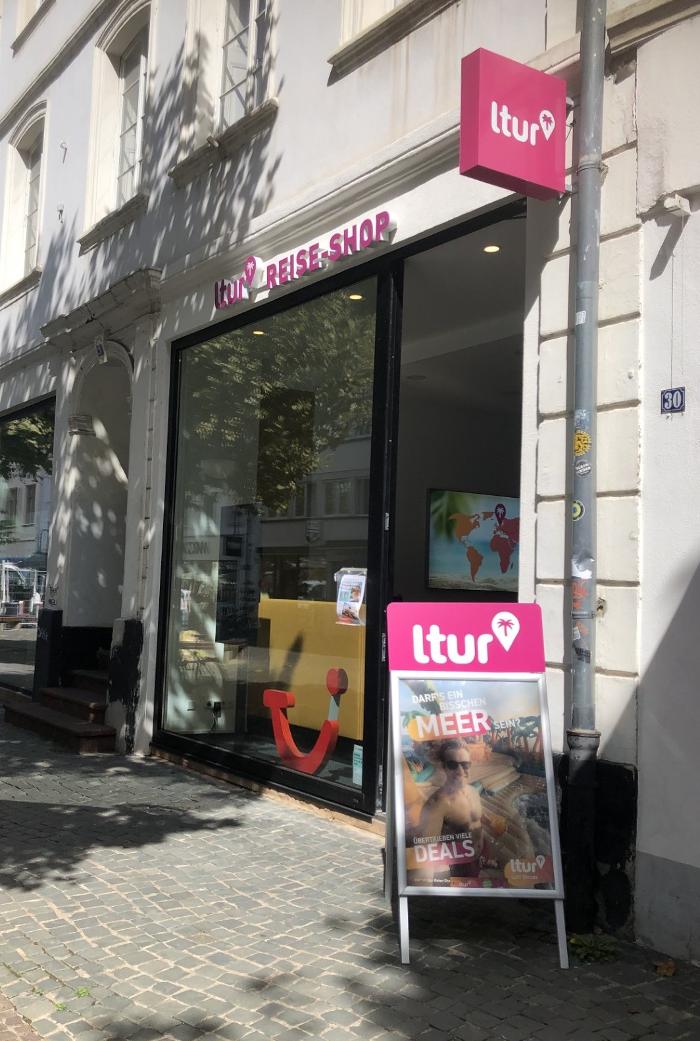 ltur Reisebüro Saarbrücken, Sankt-Johanner-Markt in Saarbrücken