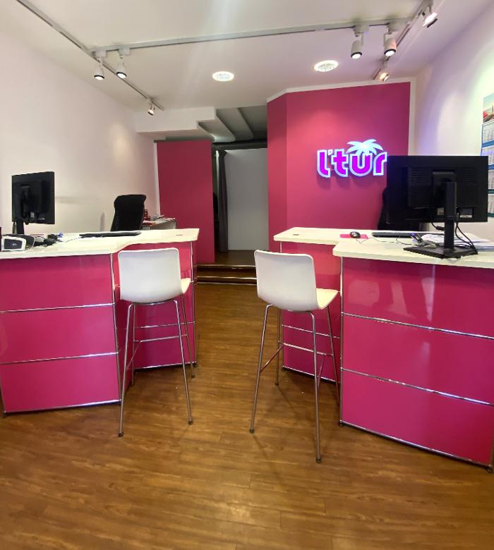 ltur Reisebüro Salzburg, Linzer Gasse in Salzburg