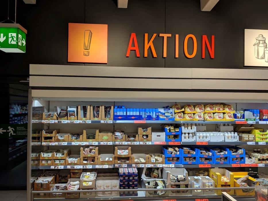 Lidl Schweiz, Müllerenstrasse in Volketswil