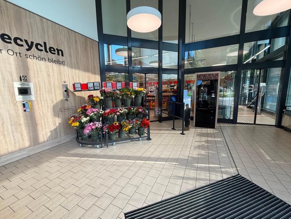 Lidl Schweiz, Hauptstrasse in Lausen