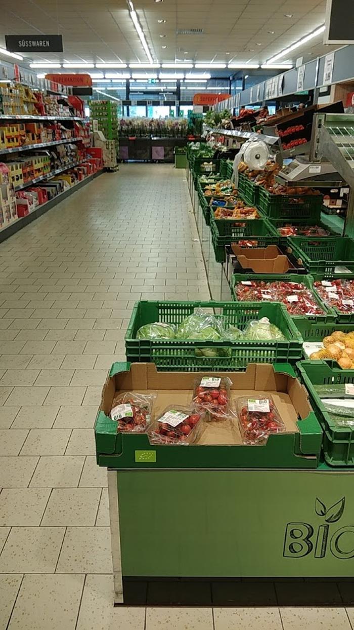 Lidl Schweiz, Hauptstrasse in Lausen