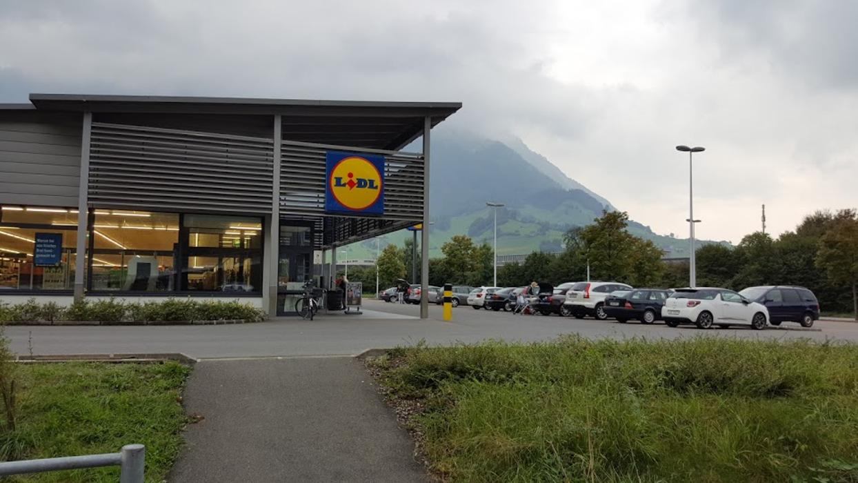 Lidl Schweiz, Mühlebachstrasse in Stans
