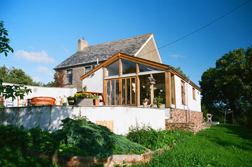 Oak framed extension to former farm house. Launceston, Cornwall