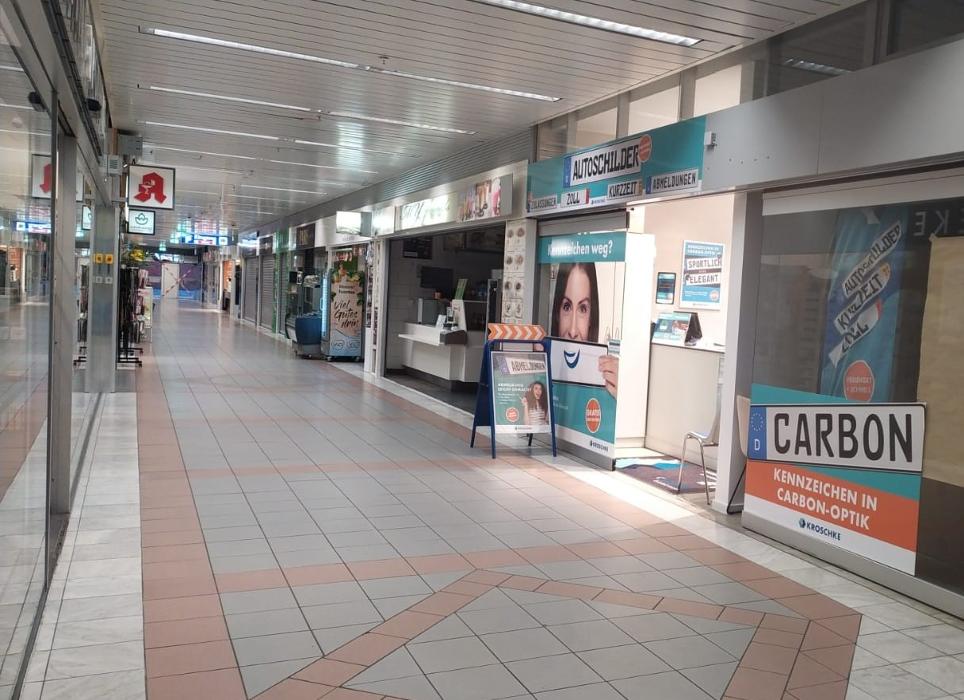 Kroschke Kfz Kennzeichen, Rathausplatz in Erlangen