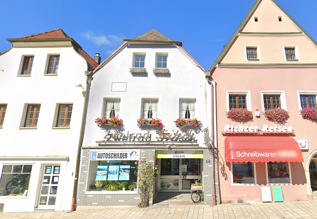 Kroschke Kfz Kennzeichen, Stadtplatz in Neustadt an der Waldnaab