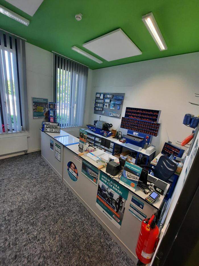 Kroschke Kfz Kennzeichen, Bornsche Straße in Haldensleben