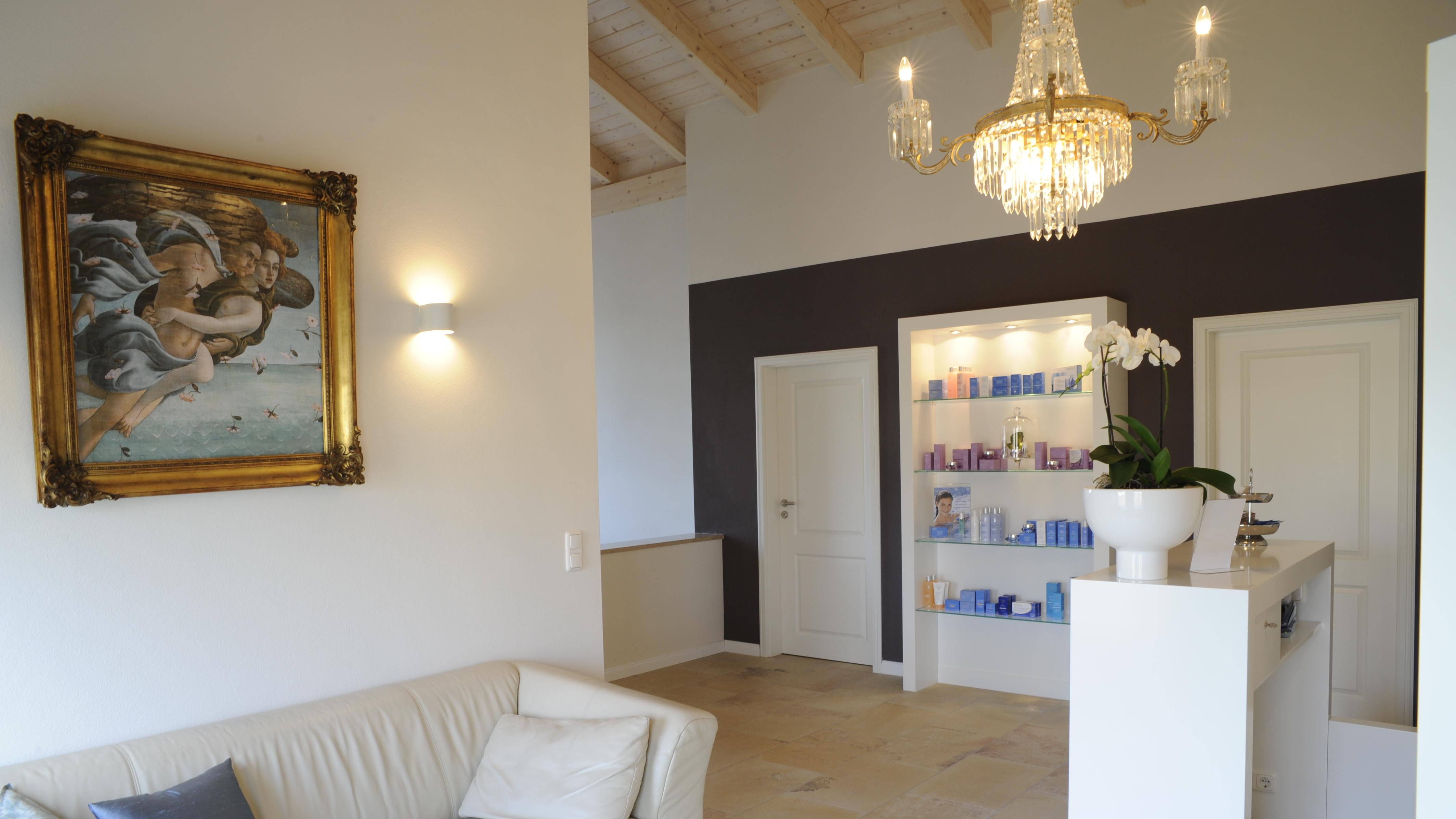 Zeitlos schön Kosmetikinstitut, Sandstraße in Wenzenbach