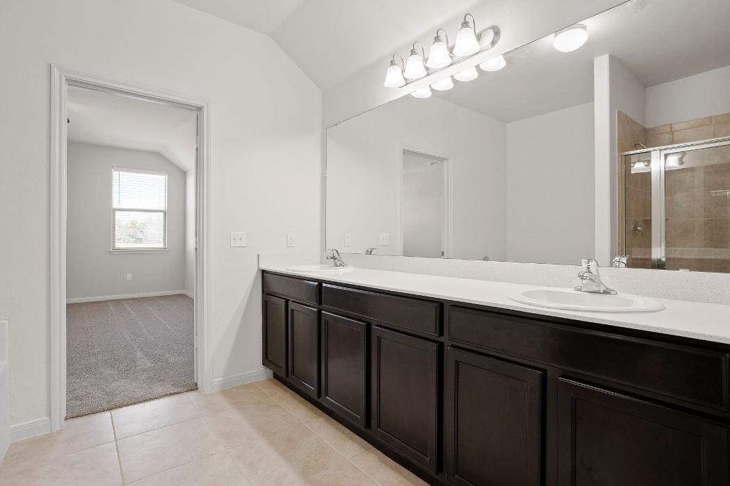 CLOSED - LGI Homes - Savannah Lakes - Yukon, OK