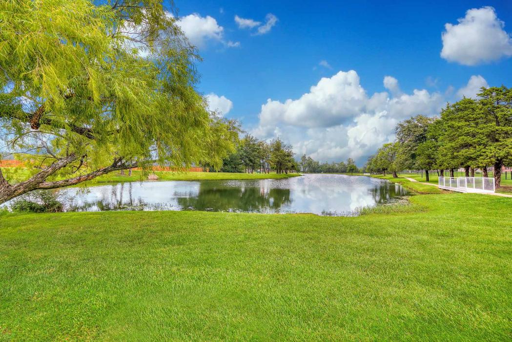 CLOSED - LGI Homes - Savannah Lakes - Yukon, OK