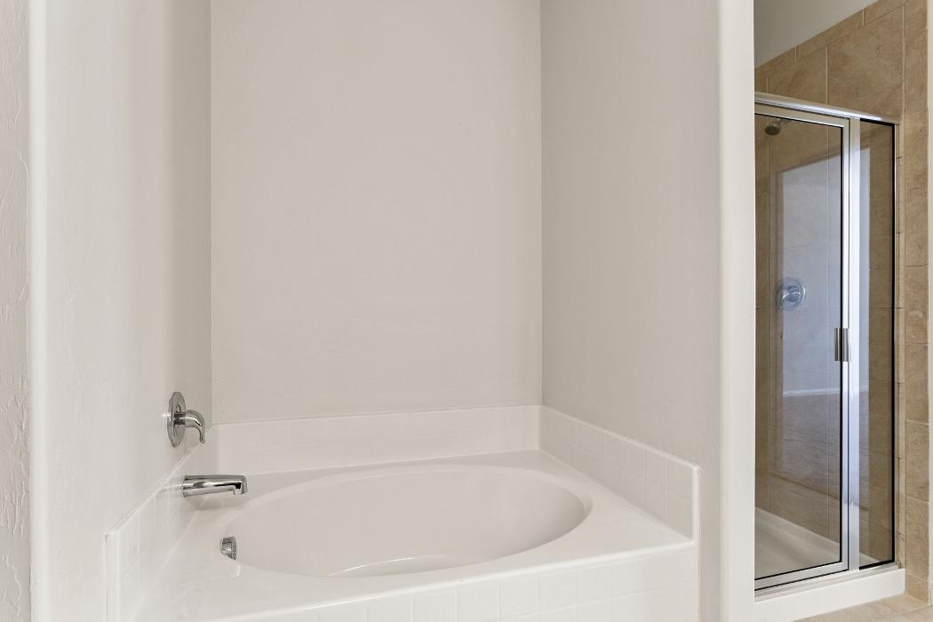 CLOSED - LGI Homes - Savannah Lakes - Yukon, OK