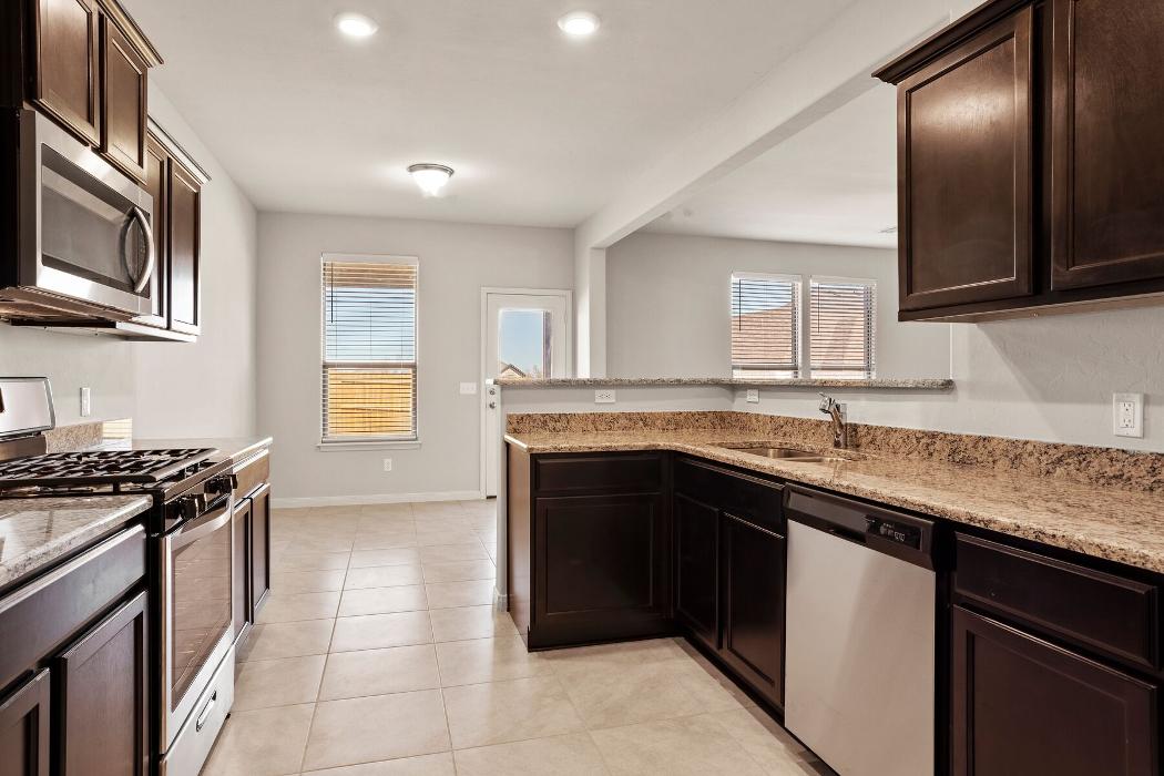 CLOSED - LGI Homes - Savannah Lakes - Yukon, OK