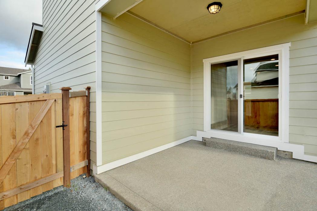CLOSED - LGI Homes - Deschutes River Highlands - Olympia, WA