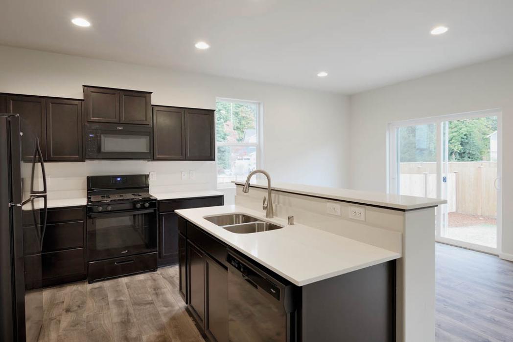 CLOSED - LGI Homes - Deschutes River Highlands - Olympia, WA