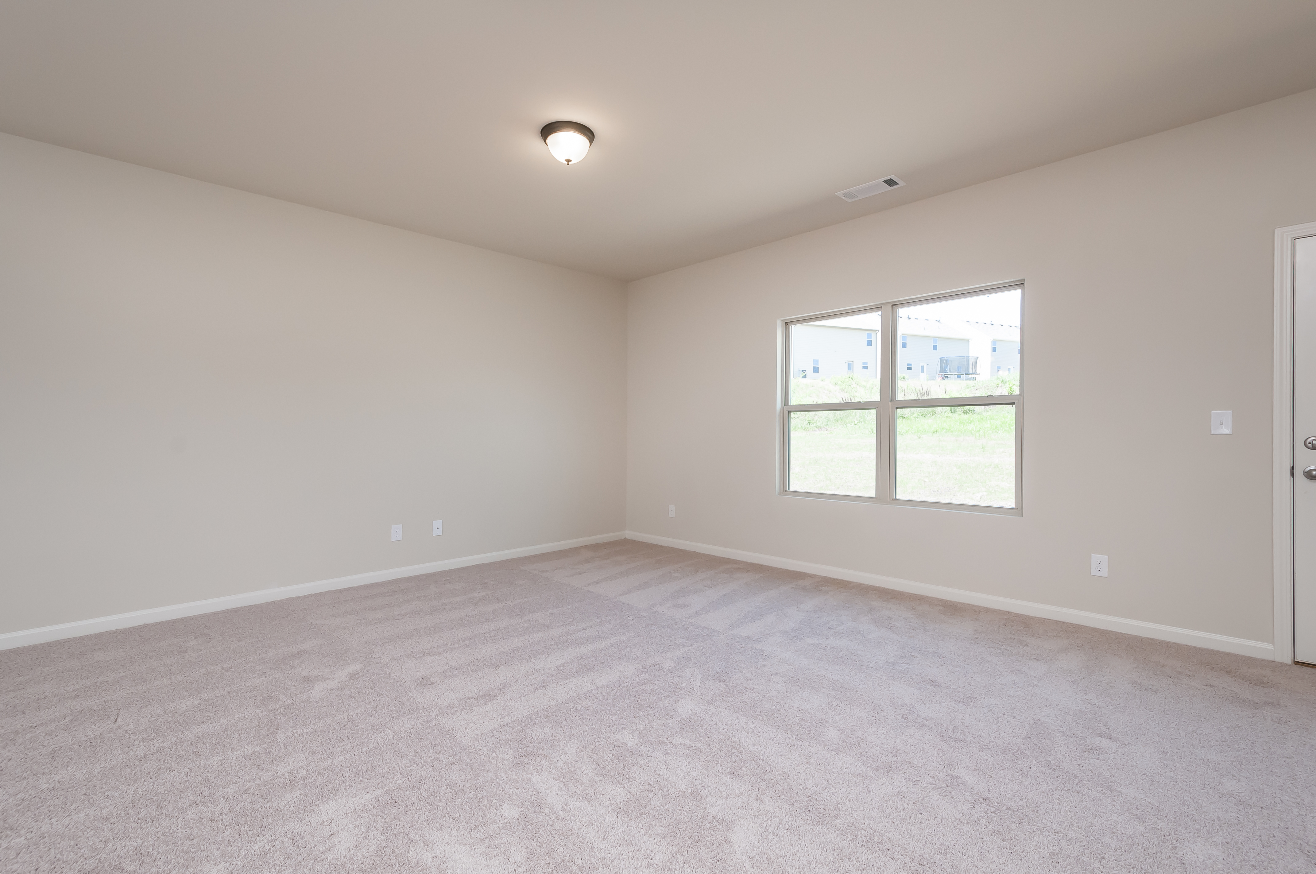 LGI Homes - The Seasons at Pendergrass Image