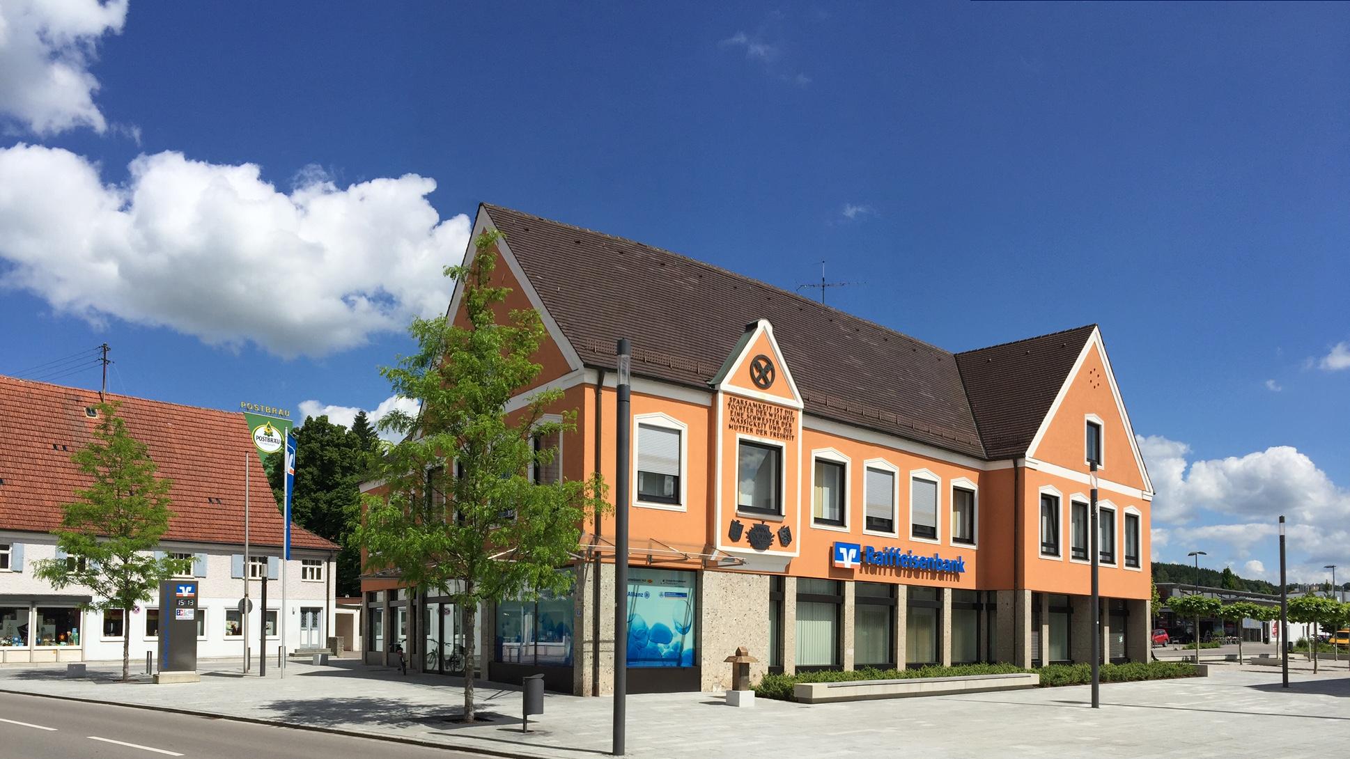 Raiffeisenbank Thannhausen eG, Raiffeisenplatz in Thannhausen
