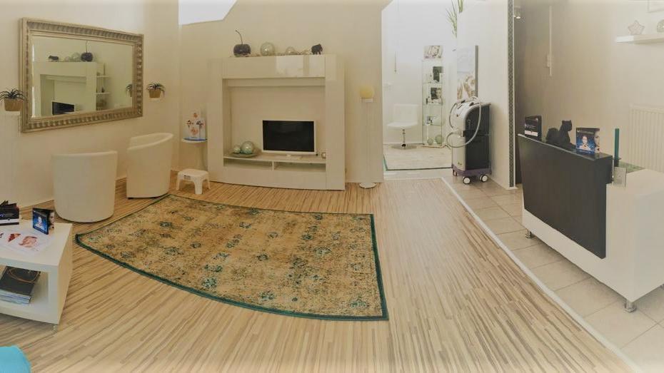 Golden Swan, Johann-Sebastian-Bach-Straße in Fulda