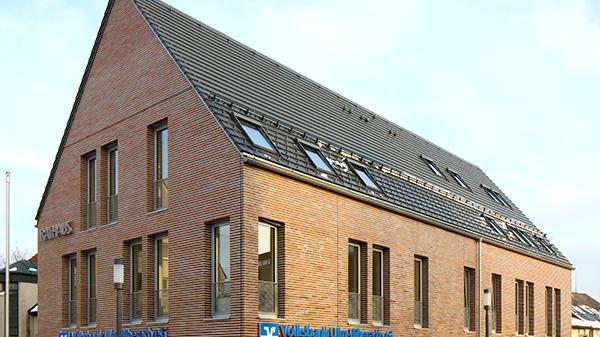 Volksbank Ulm-Biberach eG - Geschäftsstelle Jungingen, Albstraße in Ulm