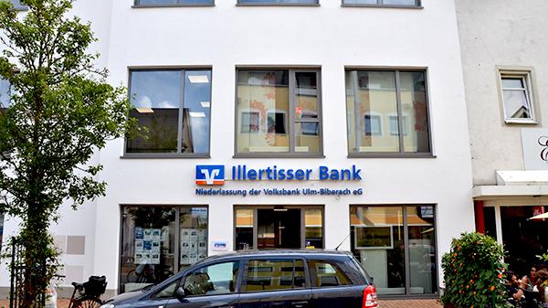Volksbank Ulm-Biberach eG Niederlassung Illertisser Bank, Hauptstraße in Illertissen