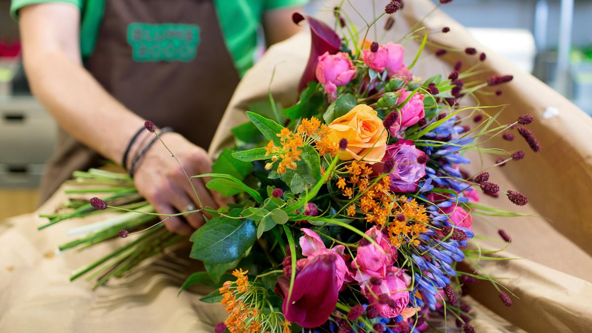 BLUME2000 Berlin Bölschestraße, Bölschestraße in Berlin