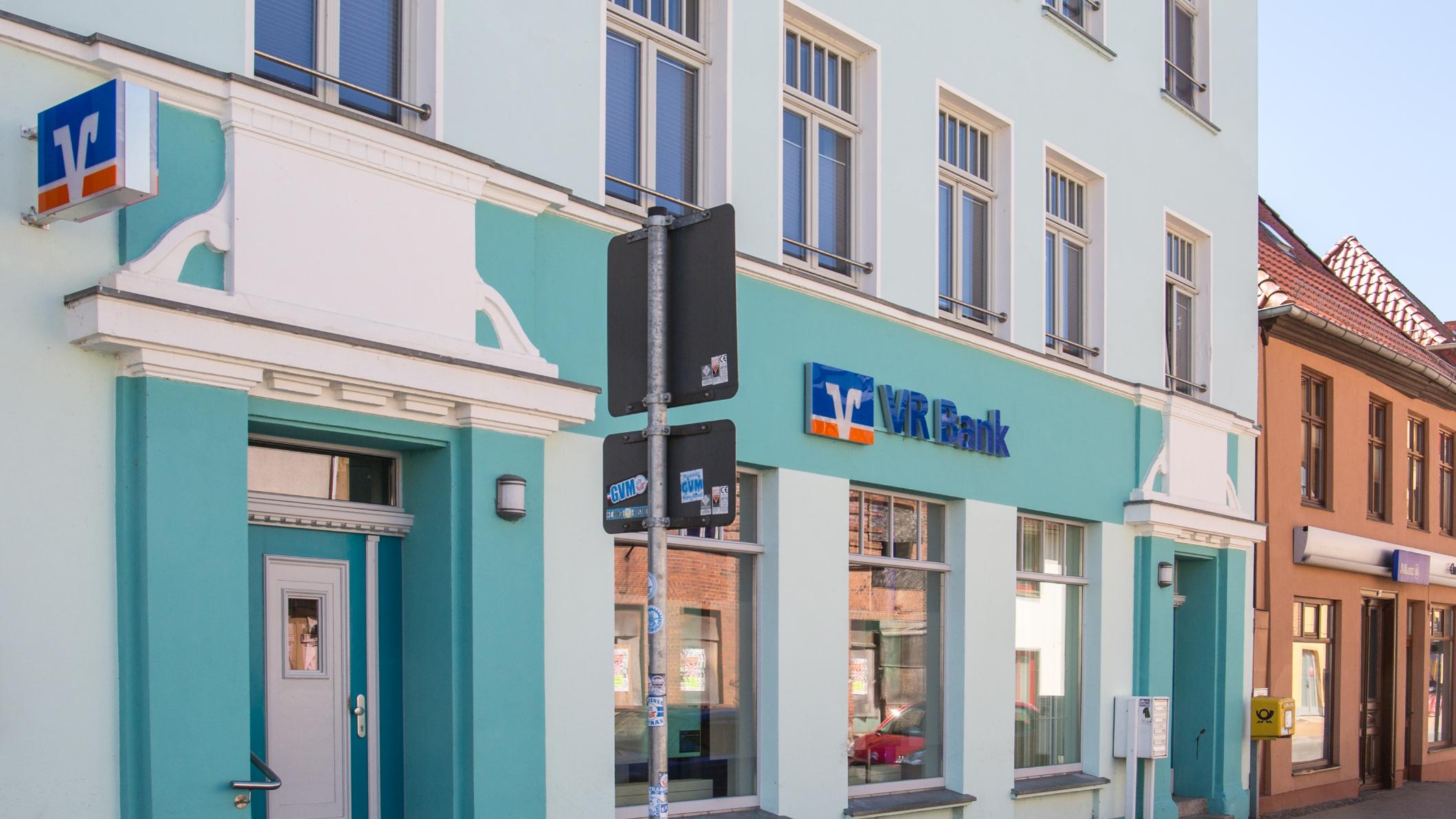 VR Bank Mecklenburg, Regionalzentrum Bützow, Langestraße in Bützow