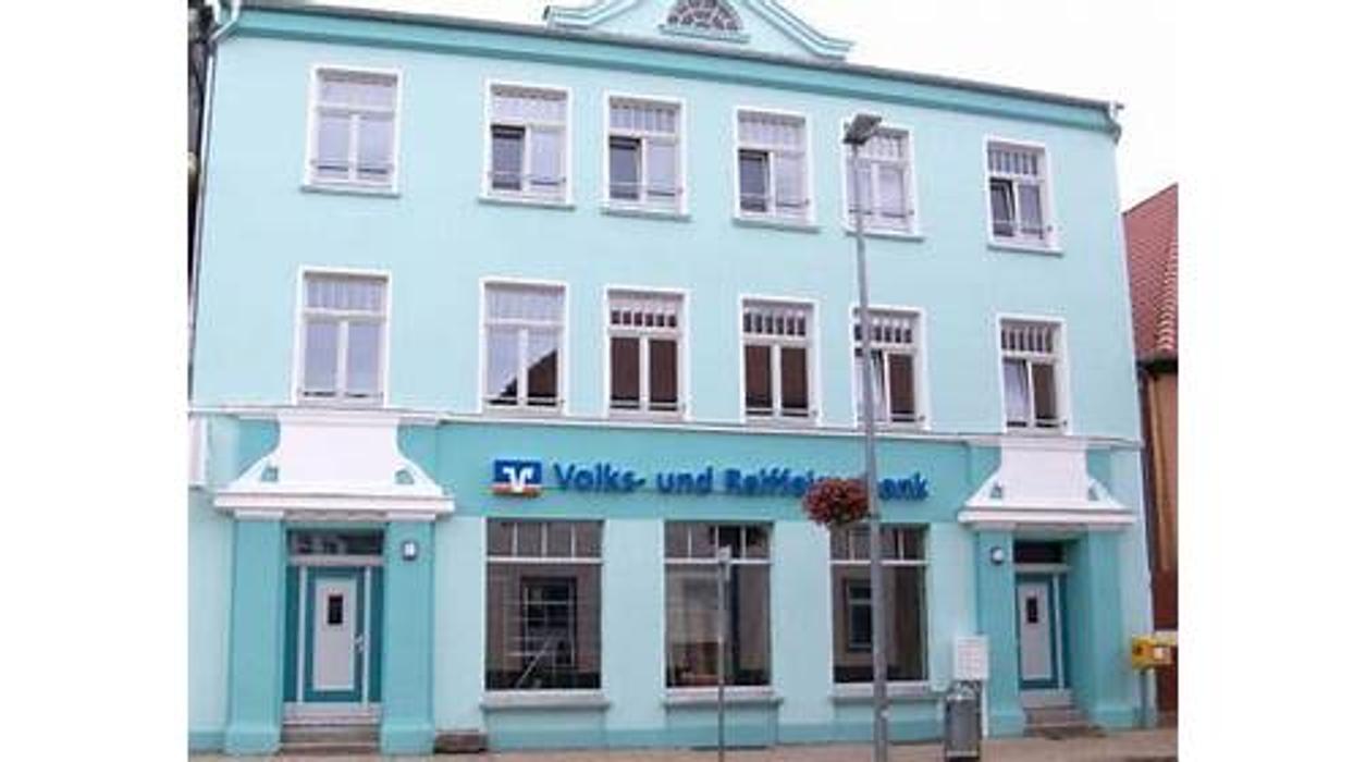 VR Bank Mecklenburg, Regionalzentrum Bützow, Langestraße in Bützow