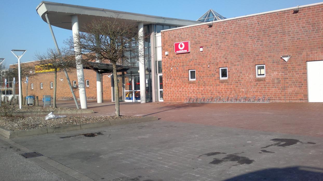 VR Bank Mecklenburg, Geldautomat Bützow, Nebelring in Bützow