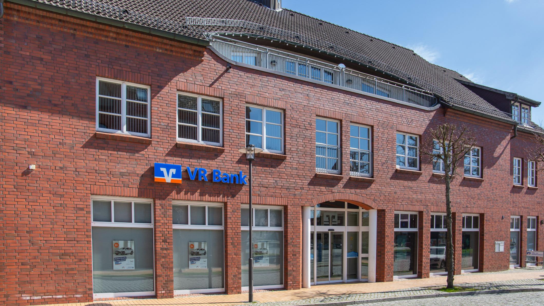 VR Bank Mecklenburg, Regionalzentrum Lübz, Am Markt in Lübz