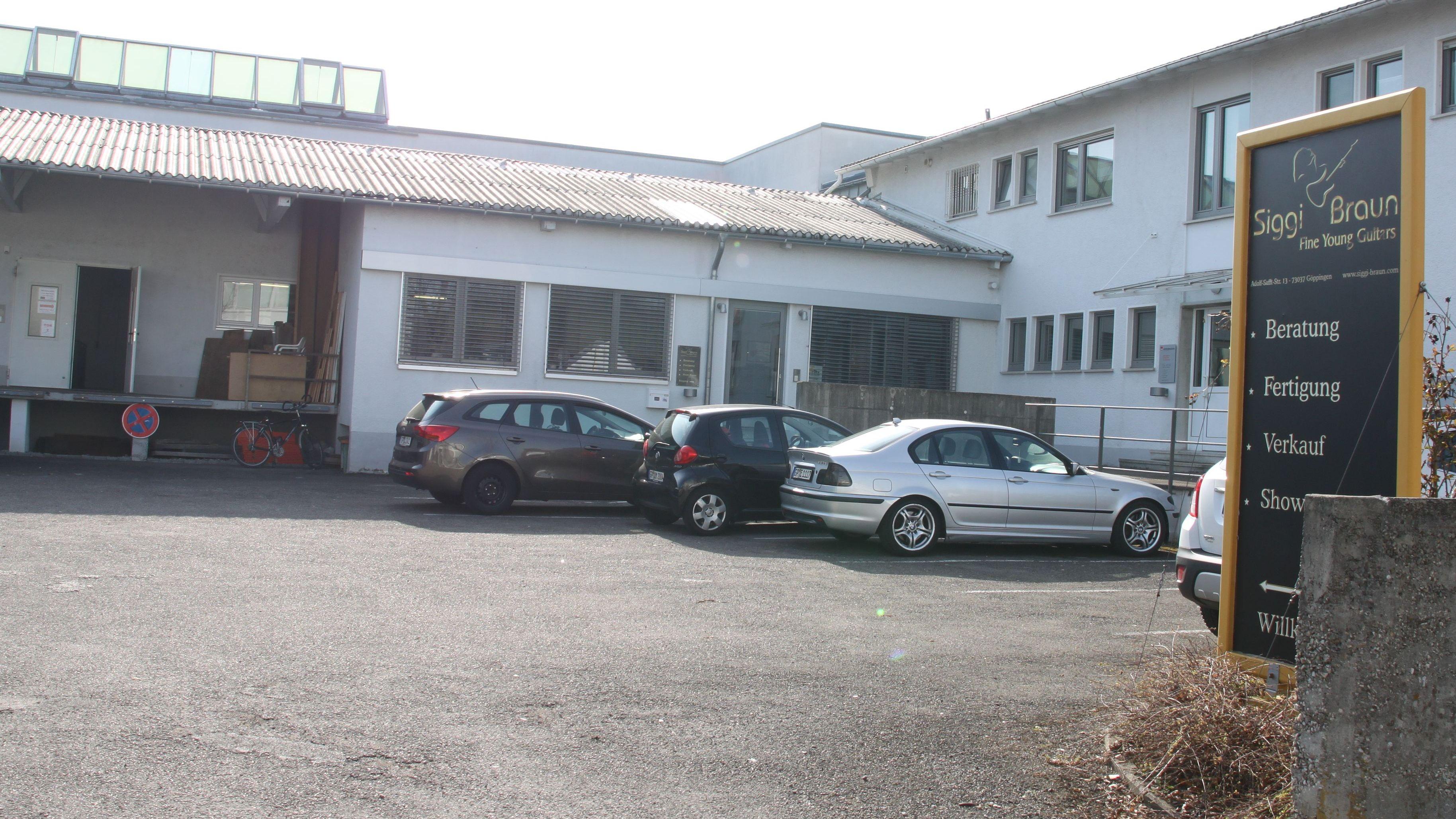 Siggi Braun - Fine Young Guitars, Adolf-Safft-Straße in Göppingen