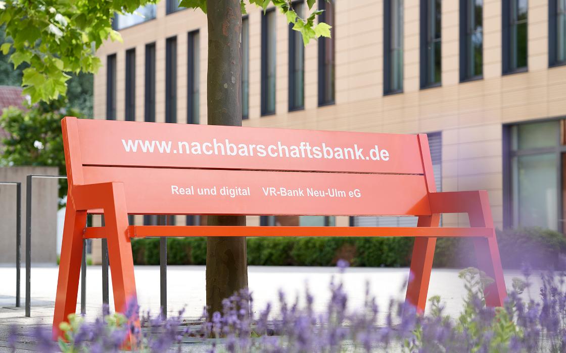 VR-Bank Neu-Ulm eG, Geschäftsstelle Holzheim, Raiffeisenstraße in Holzheim