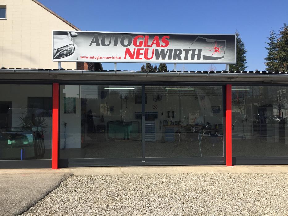 Autoglas Neuwirth, Salzburger Straße in Wels