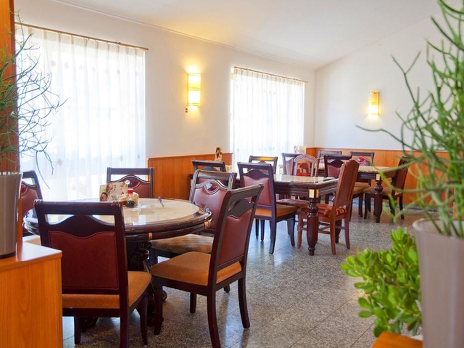 China Restaurant Hong Xin, Werkstraße in Unterwald