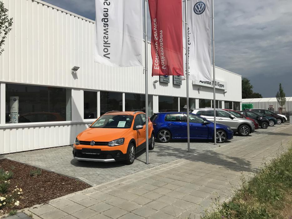 Autohaus Willi Kippes, Leyher Straße in Nürnberg