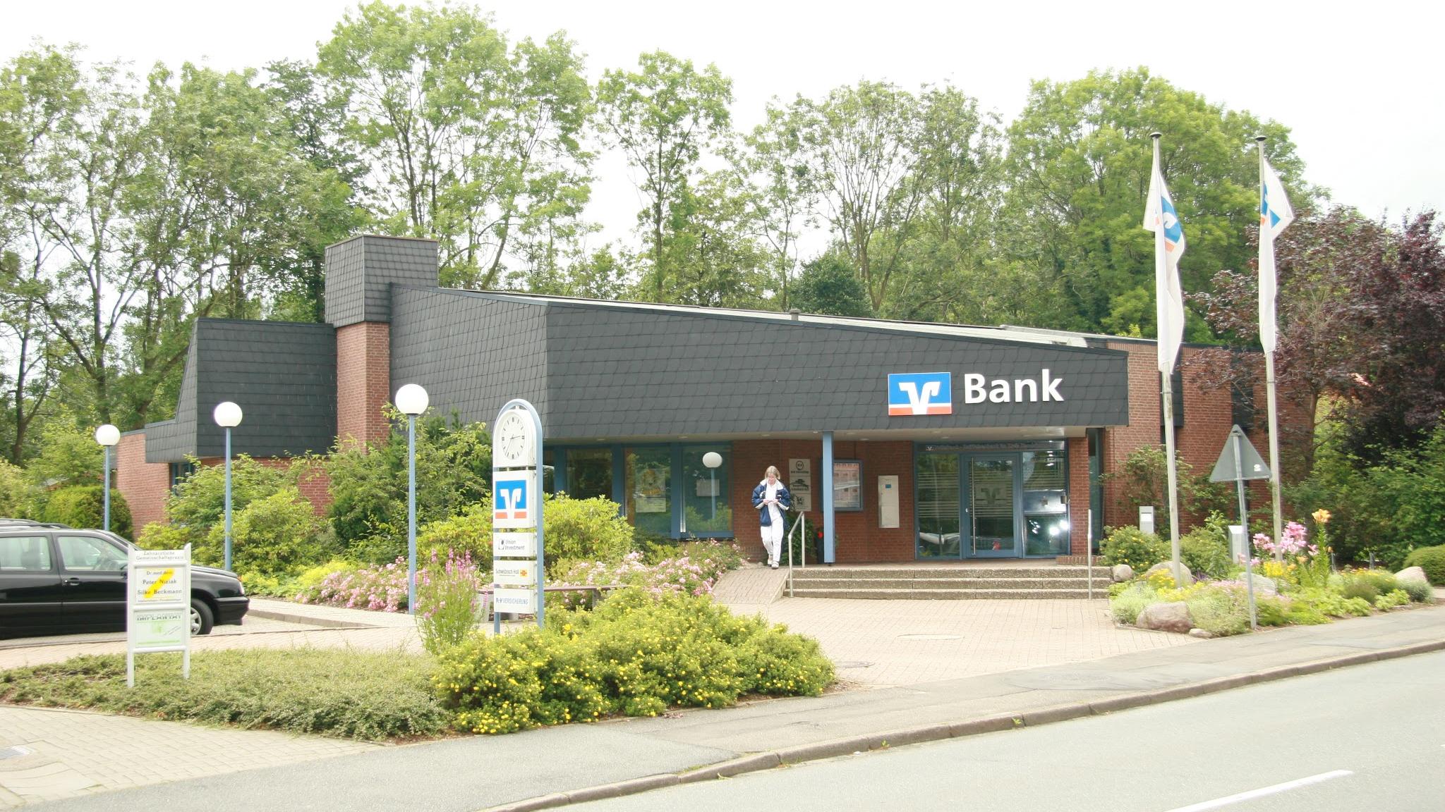 VR Bank Schleswig-Holstein Mitte eG, Geldautomat Aukrug - Niederlassung VR Bank Schleswig-Mittelholstein, Itzehoer Straße in Aukrug