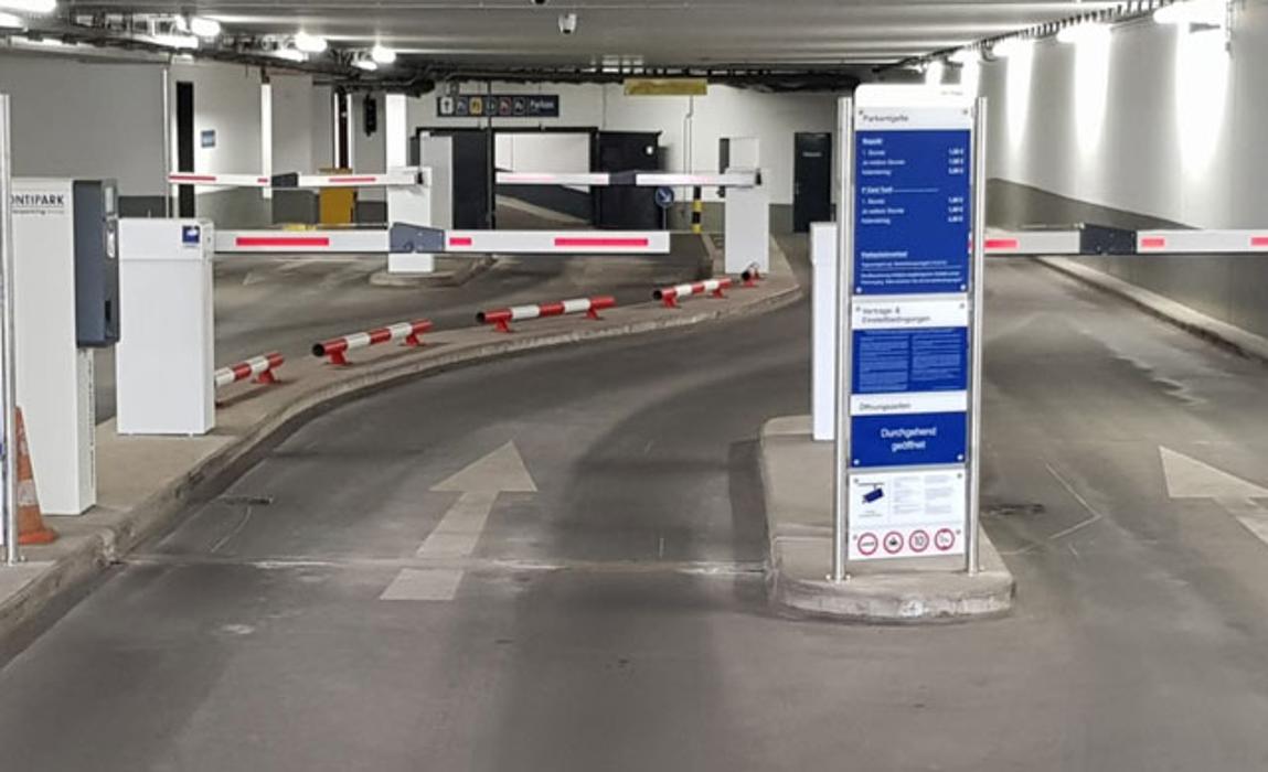 CONTIPARK Parkhaus Forum Landsberger Allee, Storkower Straße in Berlin